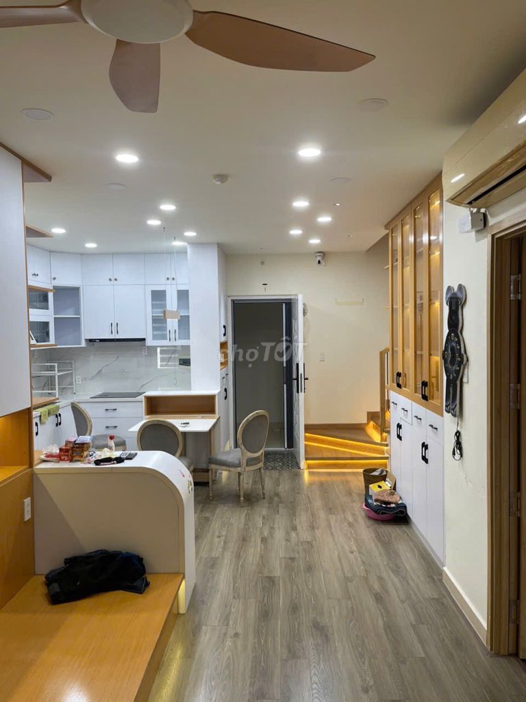 Rent a four-size bedroom four full-ton furniture for 12 million in District 8
