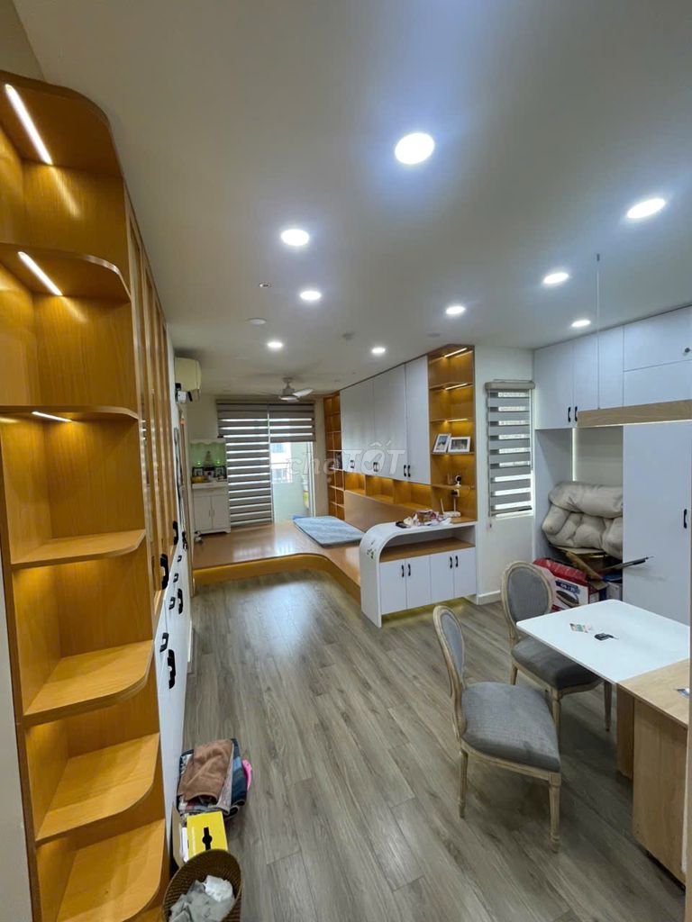 Rent a four-size bedroom four full-ton furniture for 12 million in District 8