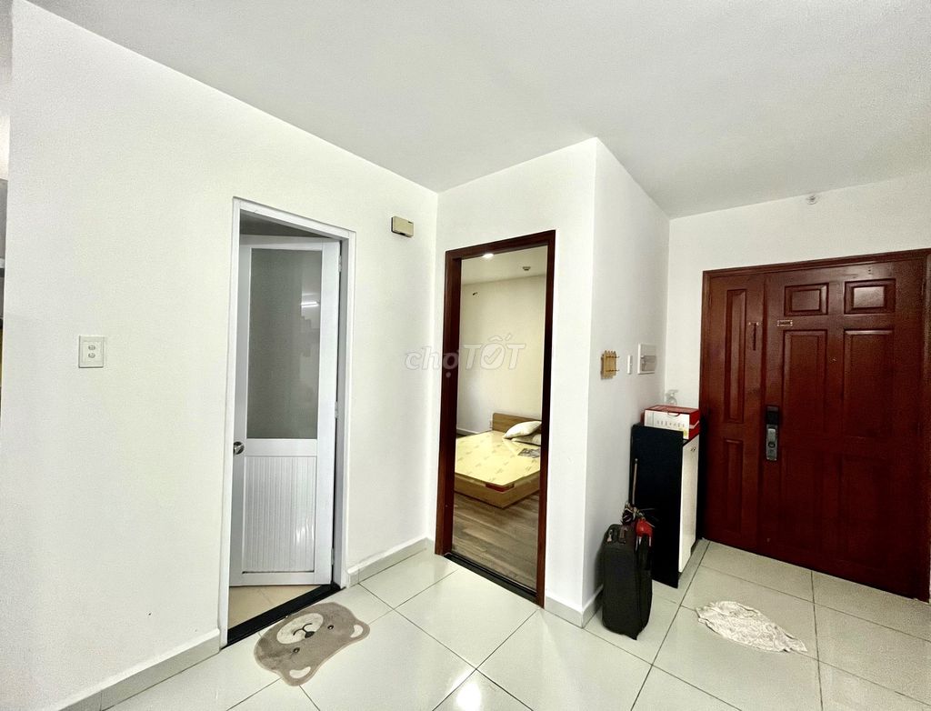 Rent the corner 83 meters, nice interior, clear view
