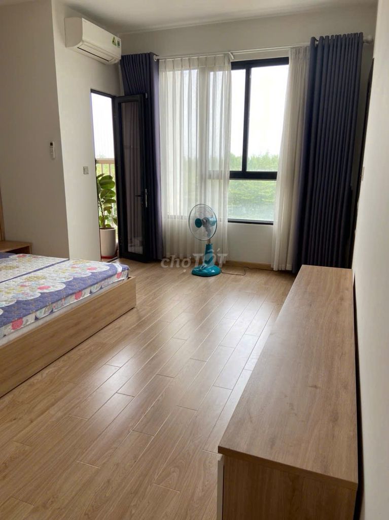 Rent the German apartment, 121 meters, 3 bedrooms, 2 toilets, interior. 15 million