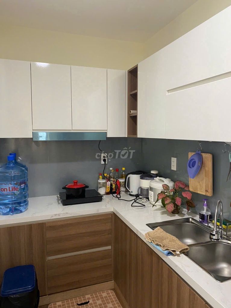 Rent apartment one bedroom, a full-in-house toilet, 10 million in Parora plaza.