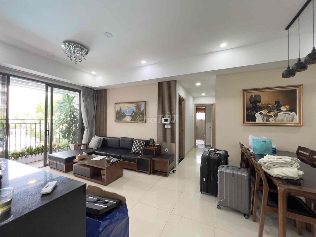 High-class Novaland apartment full of three bedrooms.