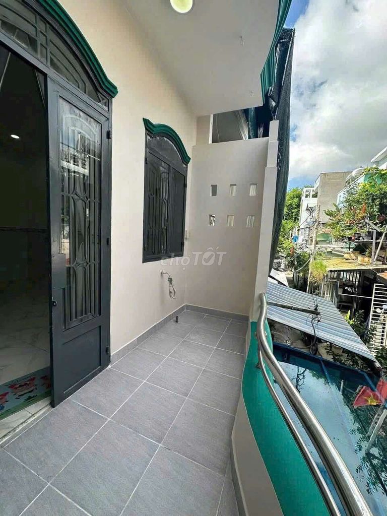 Phạm Văn Chiêu - 3,8 X14 M - 1st floor - a wide alley - has a parking yard