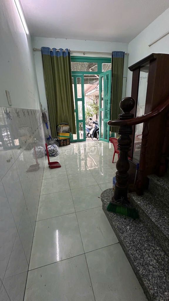 Rent an entire Hương Lộ 2, 1893 Bình Trị Đông.