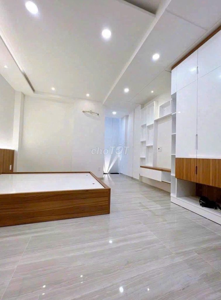 Rent 1 450 B Phan Xích Long, 0-2, Q. Phú Nhuận