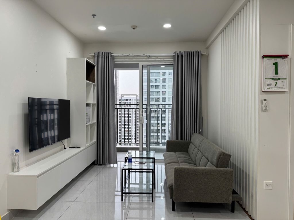 Rent Sunrise Riverside apartment 2 bedroom 1 toilet, new interior