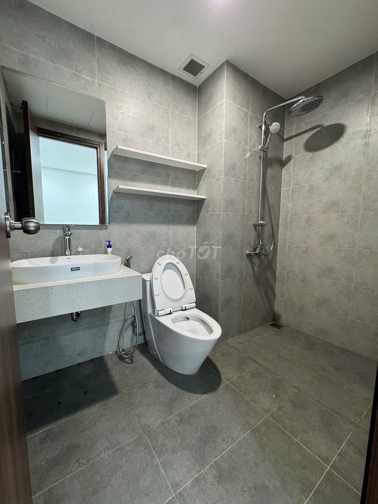 Rent Sunrise Riverside apartment 2 bedroom 1 toilet, new interior