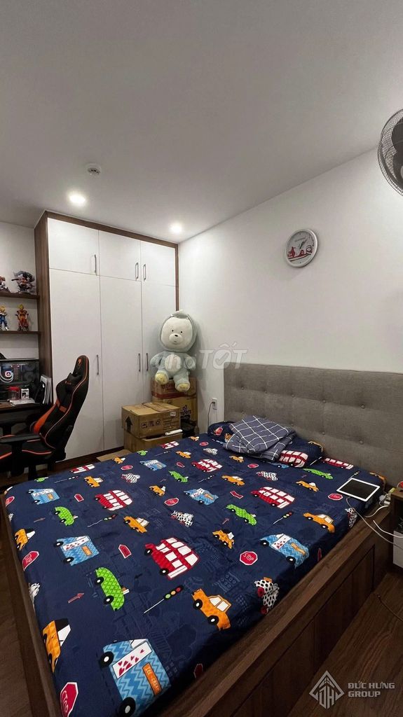 Rent the corner of two bedrooms full of furniture only 15 million, plusvoucher toilets 500 Ks.