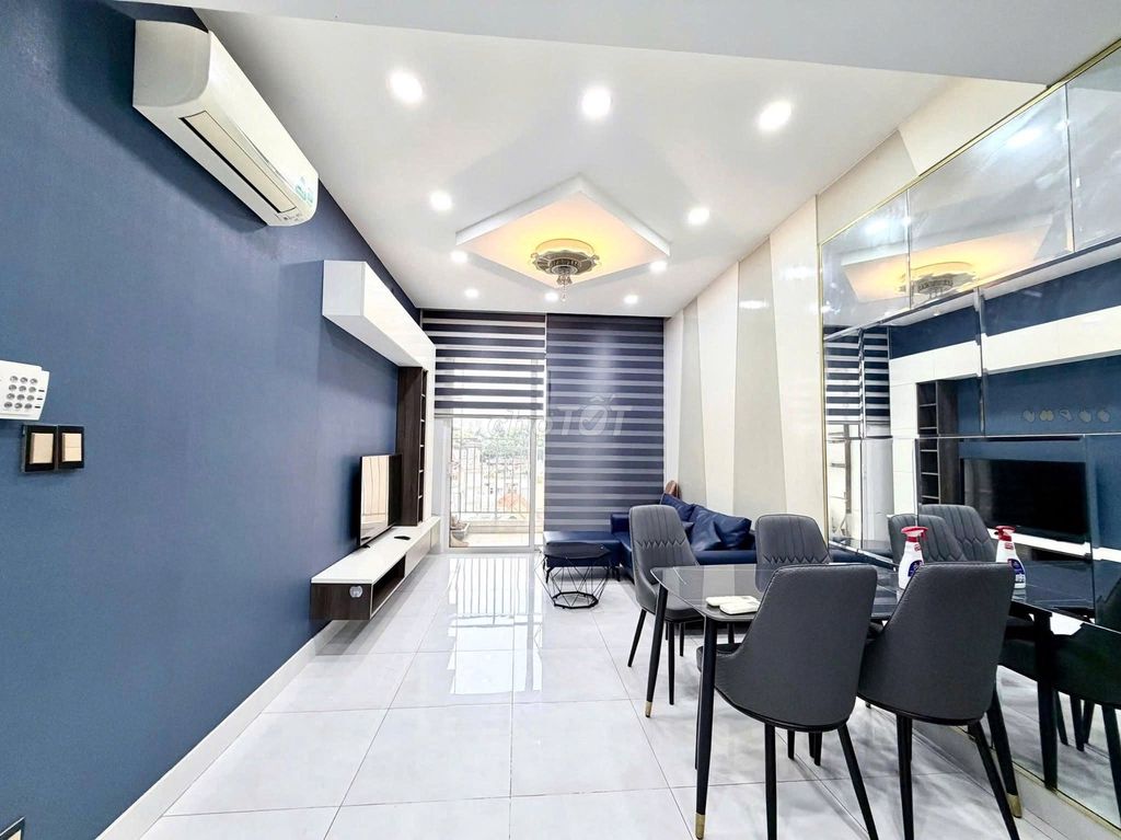 High-level apartment-Orchard Garden is ready for two bedrooms. 79 m2 rents 16 million a month.