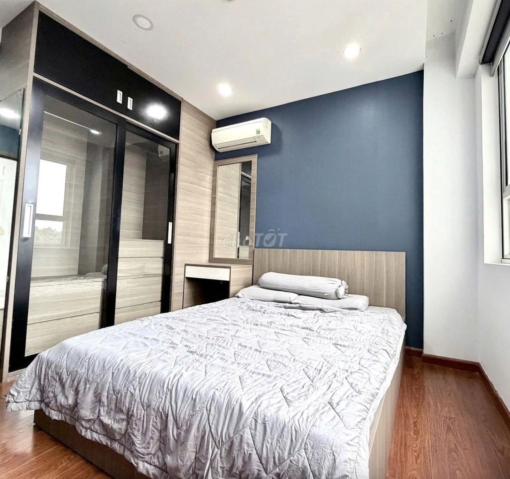 High-level apartment-Orchard Garden is ready for two bedrooms. 79 m2 rents 16 million a month.