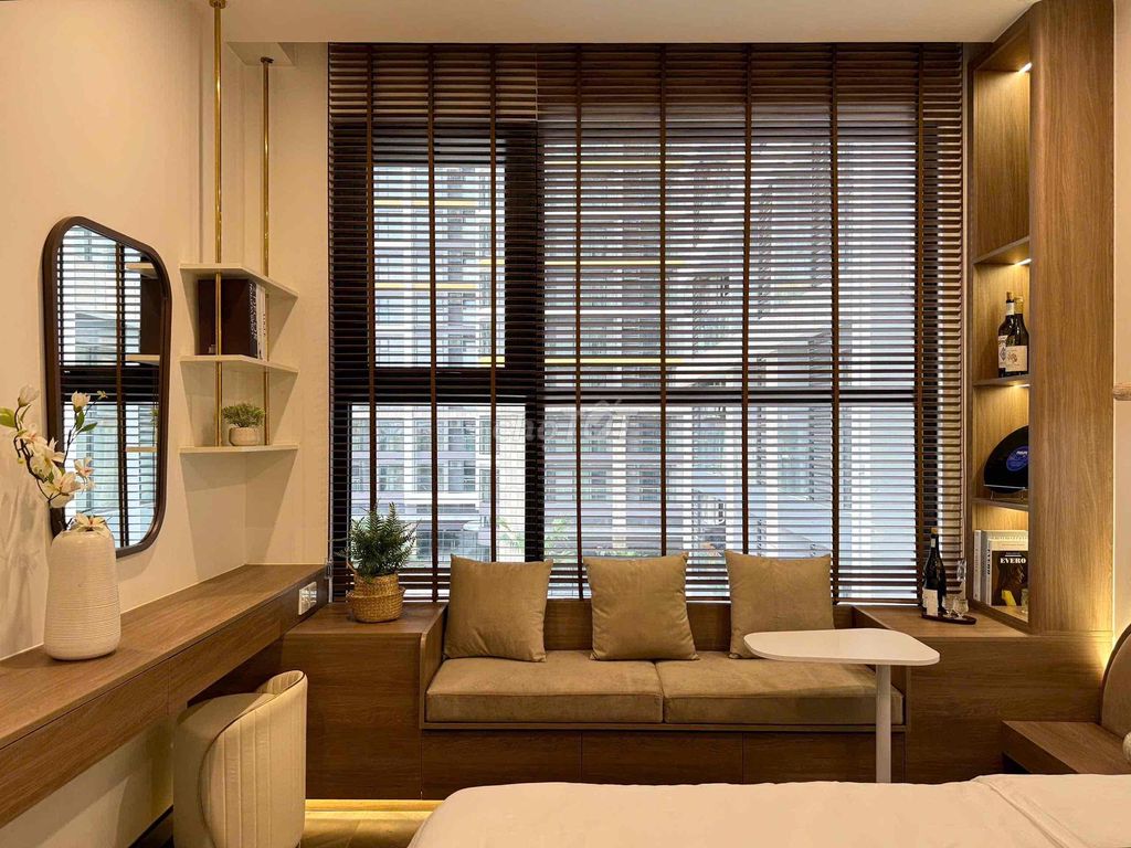 double bedroom high-level furniture.