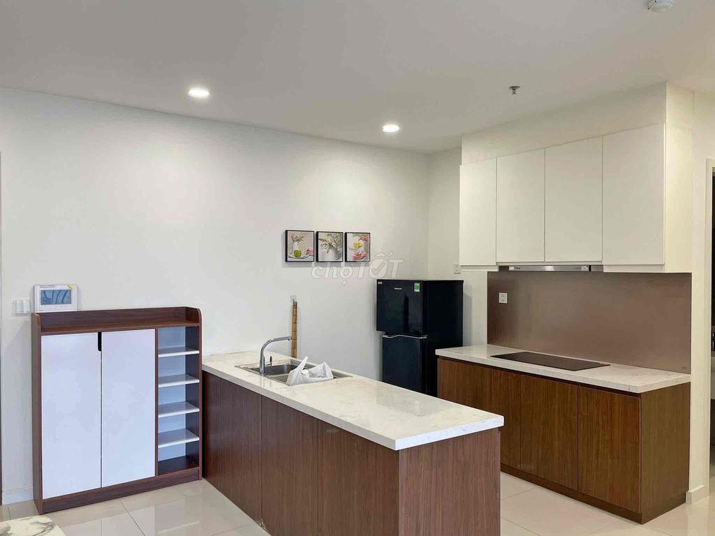 Rent Central Premium apartment 2 bedroom 2 full house nice little house