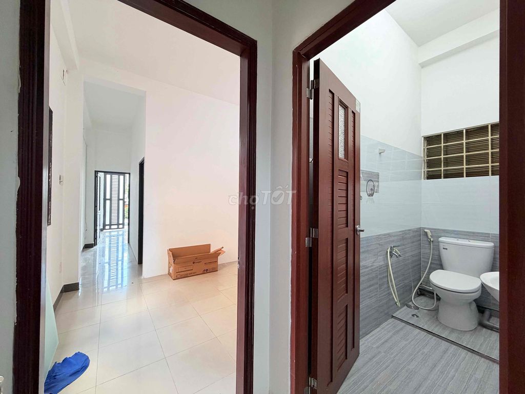 Super cool! Rent two bedrooms 50 m2 Full. Balcon 5/3 cars right in 3/2 District 10