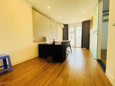 Hoa Lan-Phan Long 8 x 18, 4 floors, 70 million a month