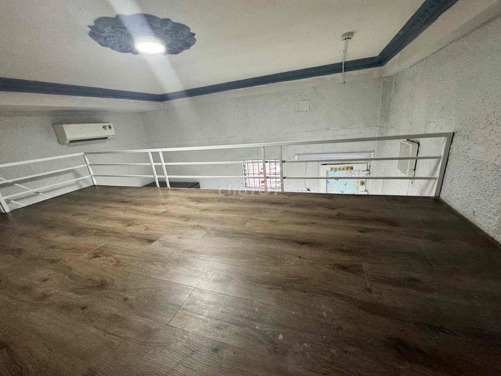 Cheap rent room, area 40 meters near Sen.