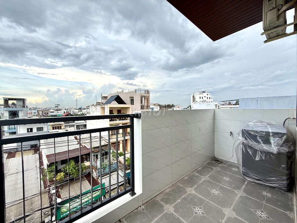 Opening the apartment with full walls of Pa Hewel Thanh