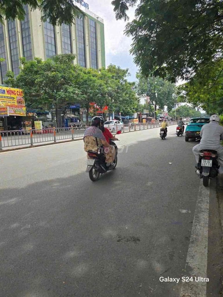 need to rent a cash front Bờ Bao-to-be across from the eonl