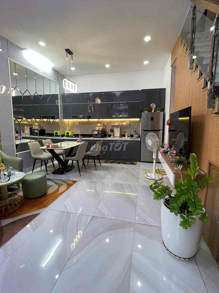 Full House 7 7 3 bedrooms 3 Quang Trung-7-3 toilets 8