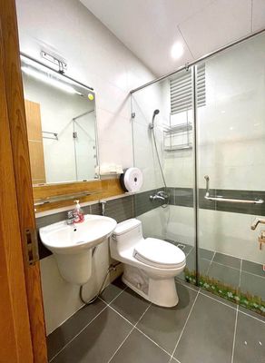 Rent the apartment of Him laochet full interior 2 bedrooms at 1 .5 million