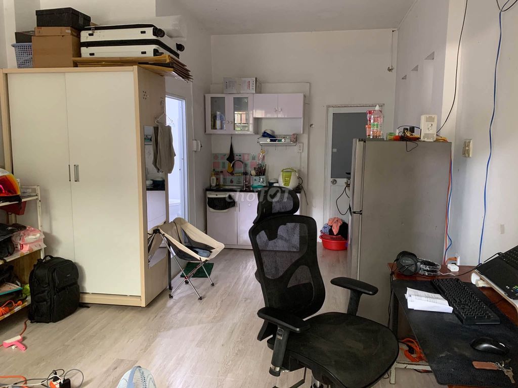 Pass Room 860/60 D/32 Xô Viết Nghệ Tĩnh, there's a deposit support if you're in right now.