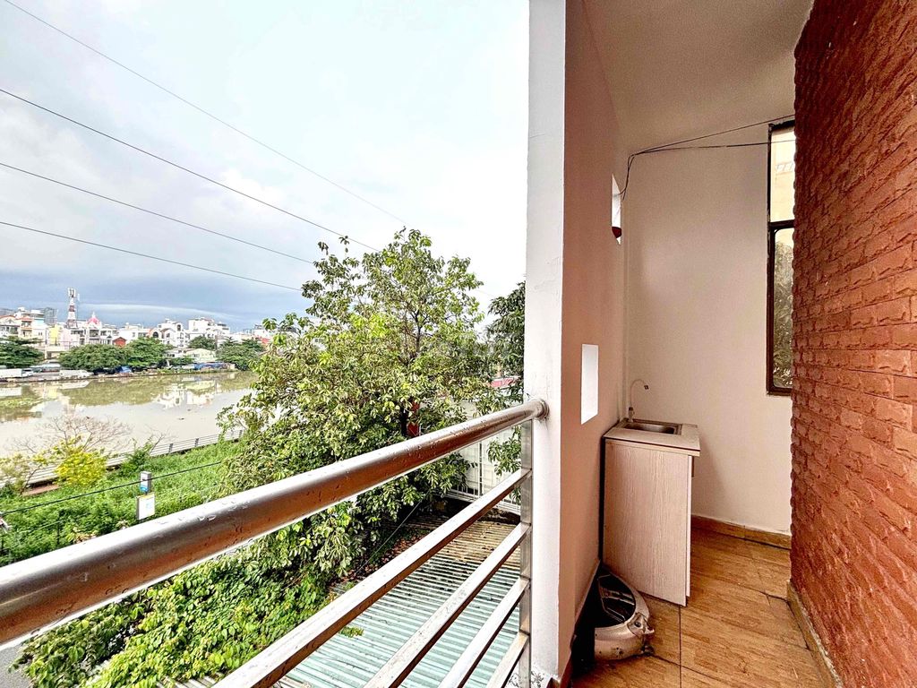 Super big window balcony - near uffm tdt lotte district 4 district 5
