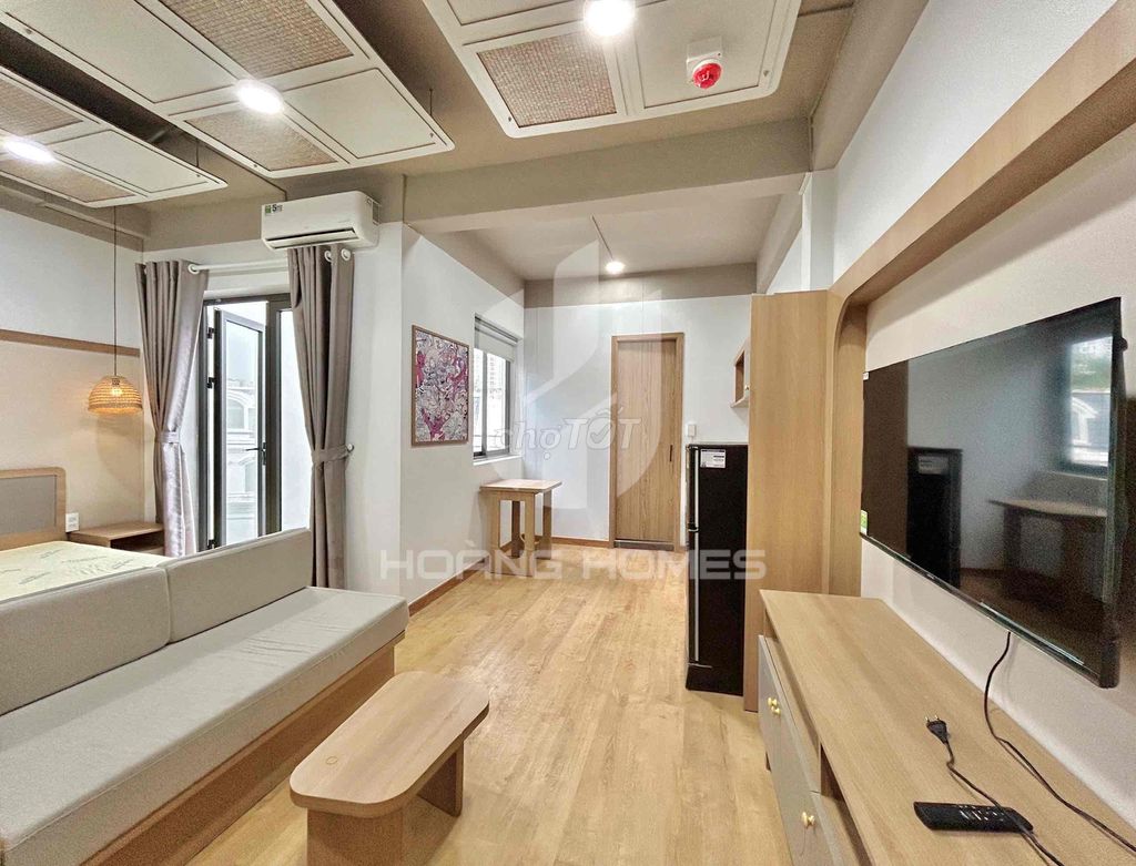 Room for Rent at Lakeview City District 2.