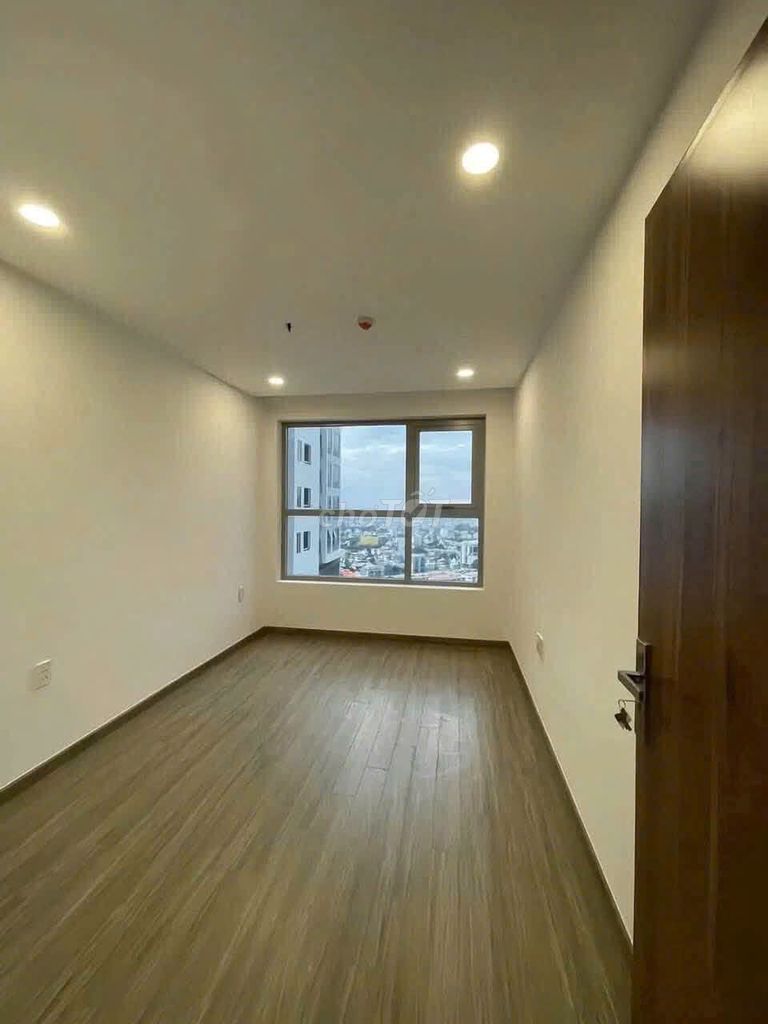 Picity building. area 58 meters 2 bedrooms. ntcb. Seven million.