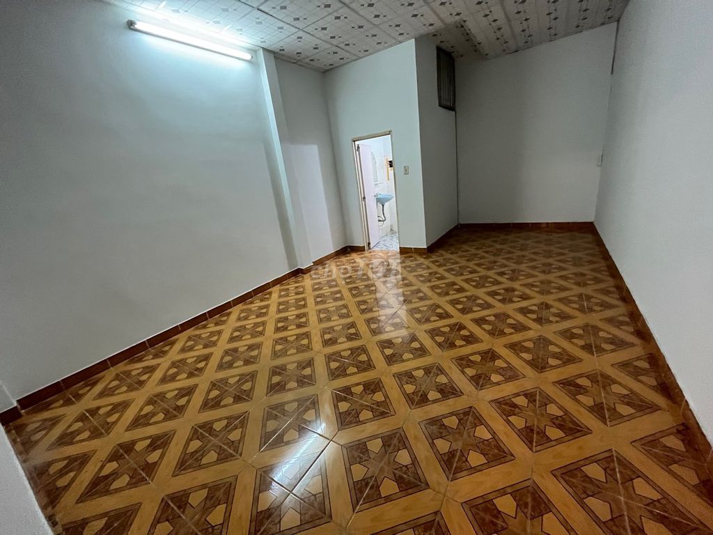 Rent the original house - right here Big C Trường Chinh - near tsn airport