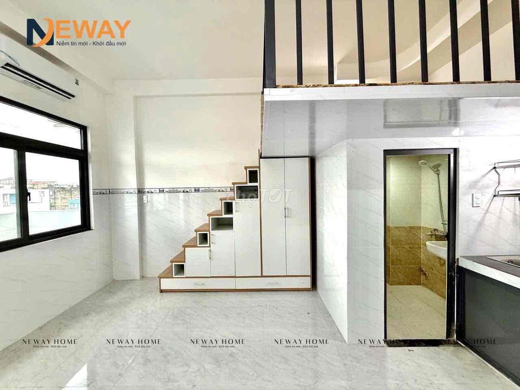 The new building apartment is 100% housed until November near the commercial university.