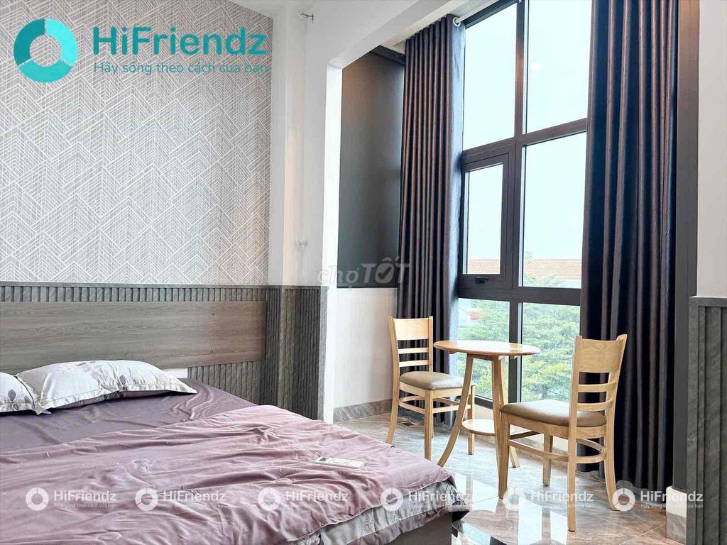 A full interior tanning studio for petting pet near the dreamhome complex