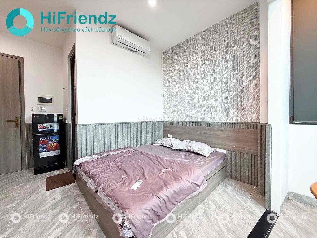 A full interior tanning studio for petting pet near the dreamhome complex