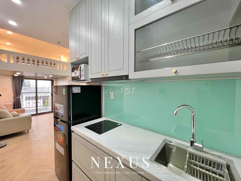Open the new RSS apartment 100 percent -- private bandol -- the elevator next door.