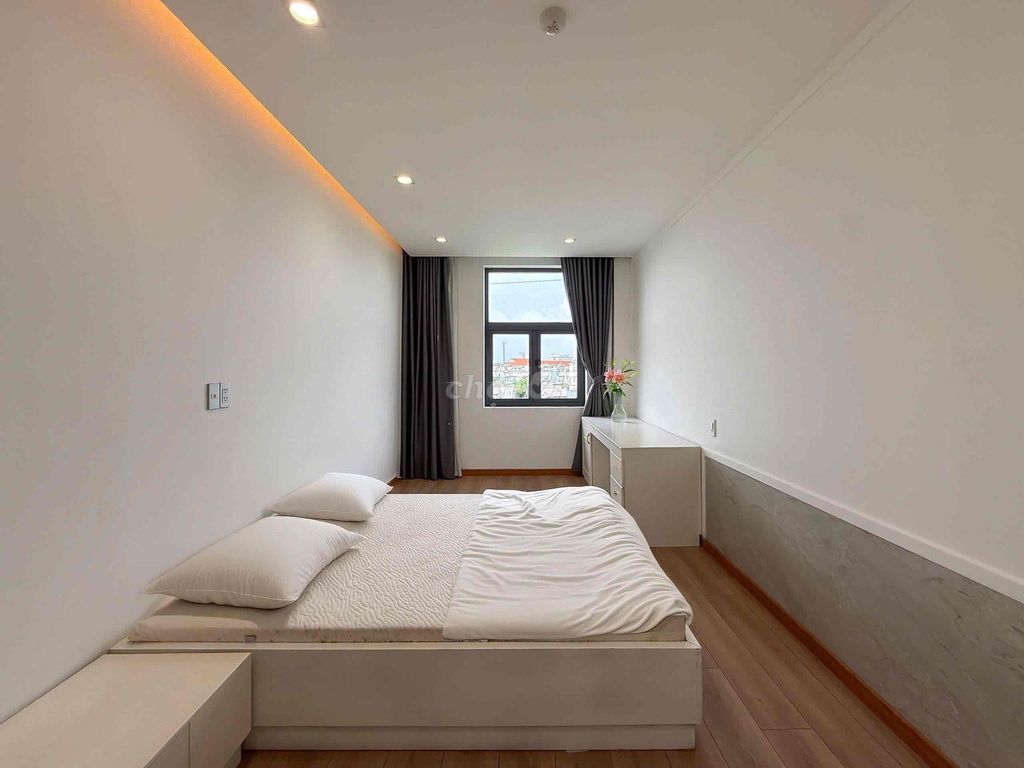 Rent the new two bedrooms in District 8