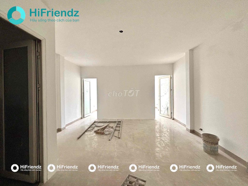 Two new 50 M2 bedrooms, complete furniture at the Royal Park.