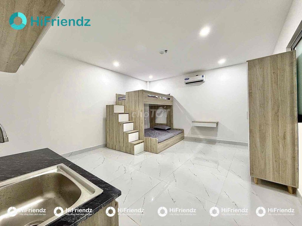 2 No Sleepers - Unscheduled New House