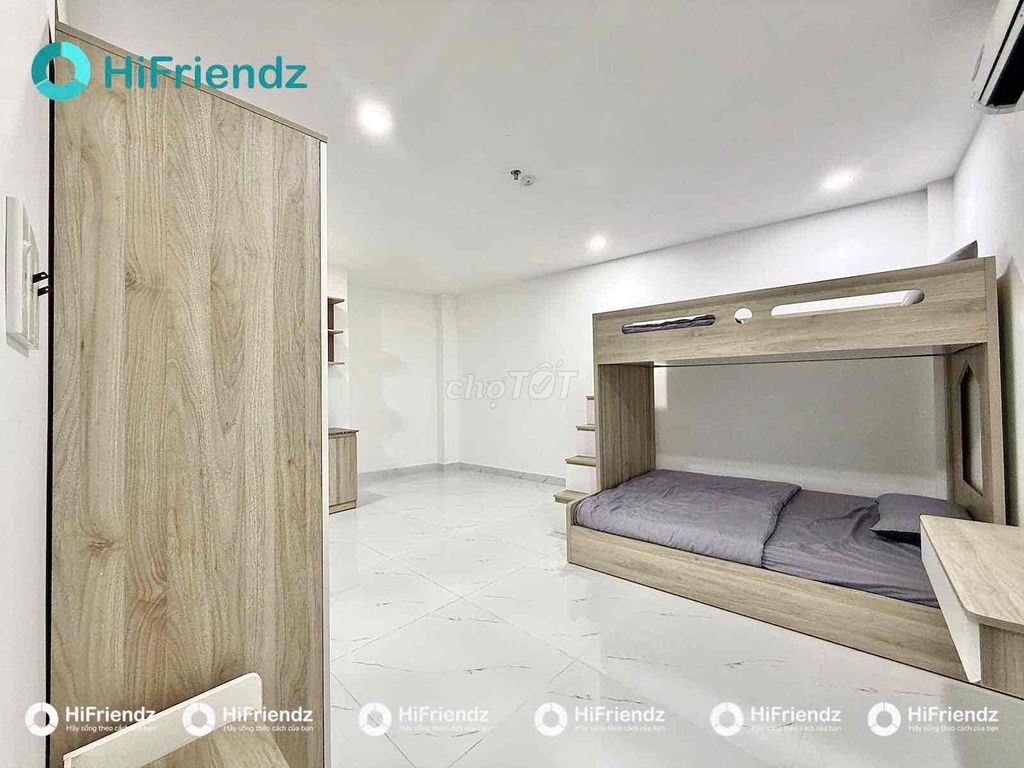 2 No Sleepers - Unscheduled New House