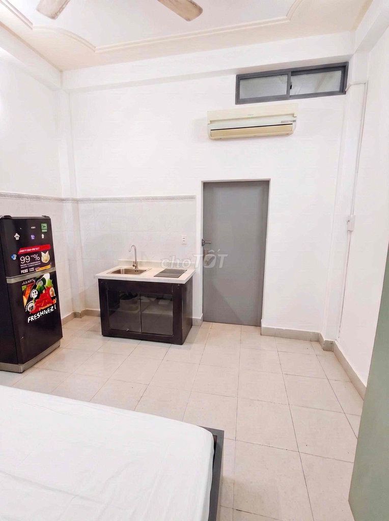 Cheap and clean apartment, full interior.