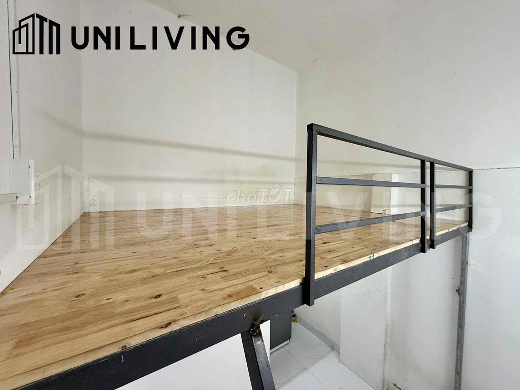 What's hot about Chu Văn An? There's a nice room waiting for him.
