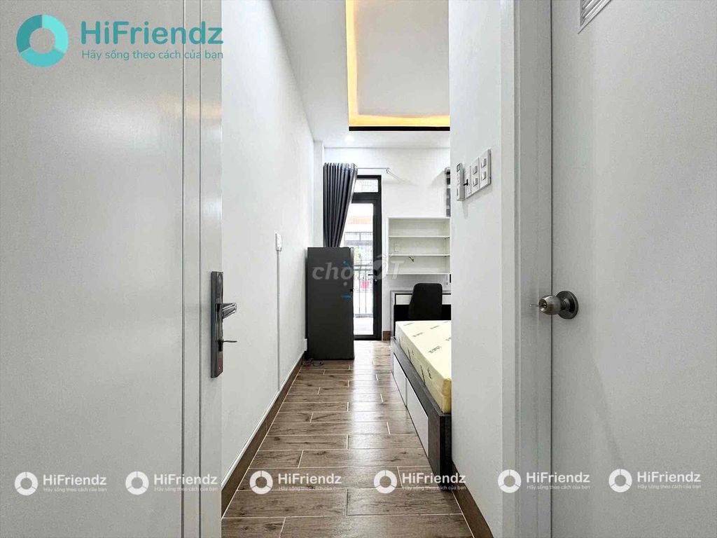 Studio is located in the 10th District, a cool-smoothed balcony.