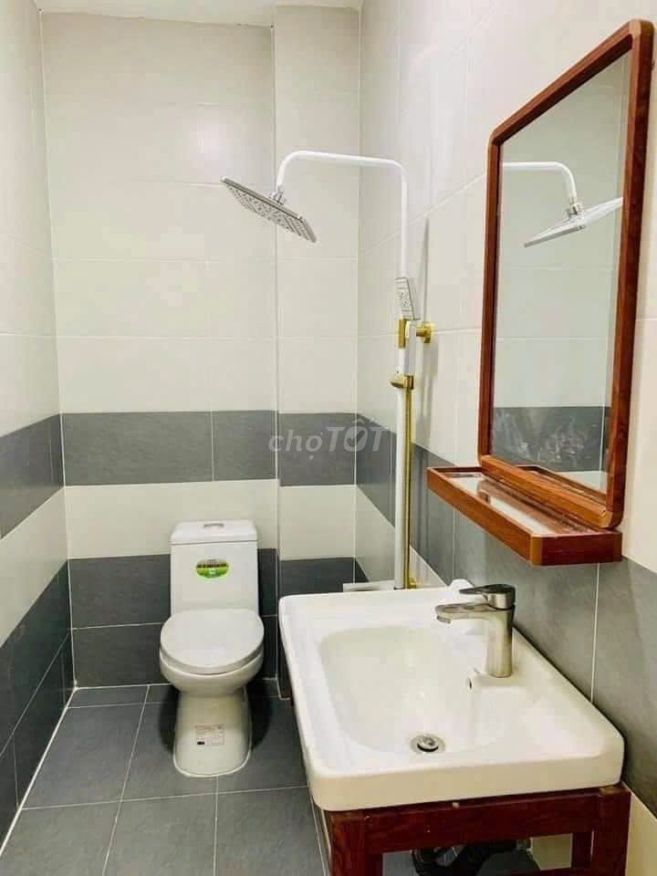 Need to rent an alley house 38/2 A Trần Khắc Chân P.Tân Định District 1