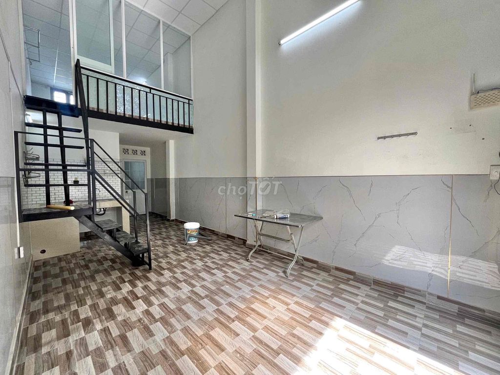The original two toilets in the Gò Vấp Security Market