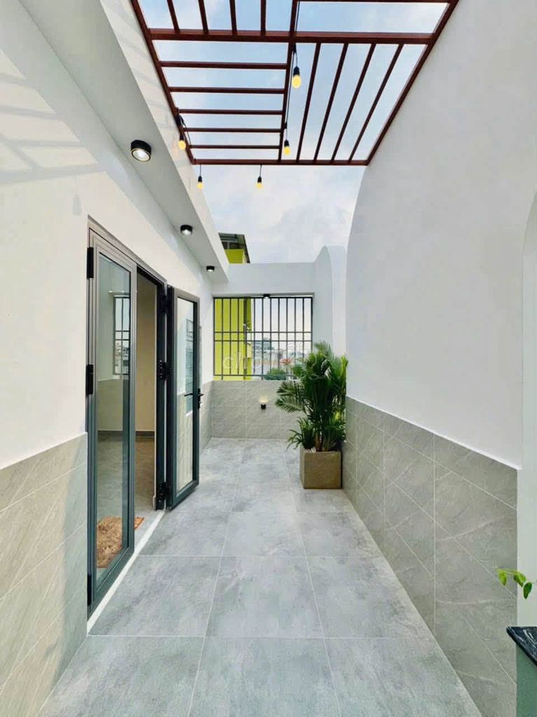 Rent an entire apartment at 162 Nguyễn Duy Cung P. West fair.