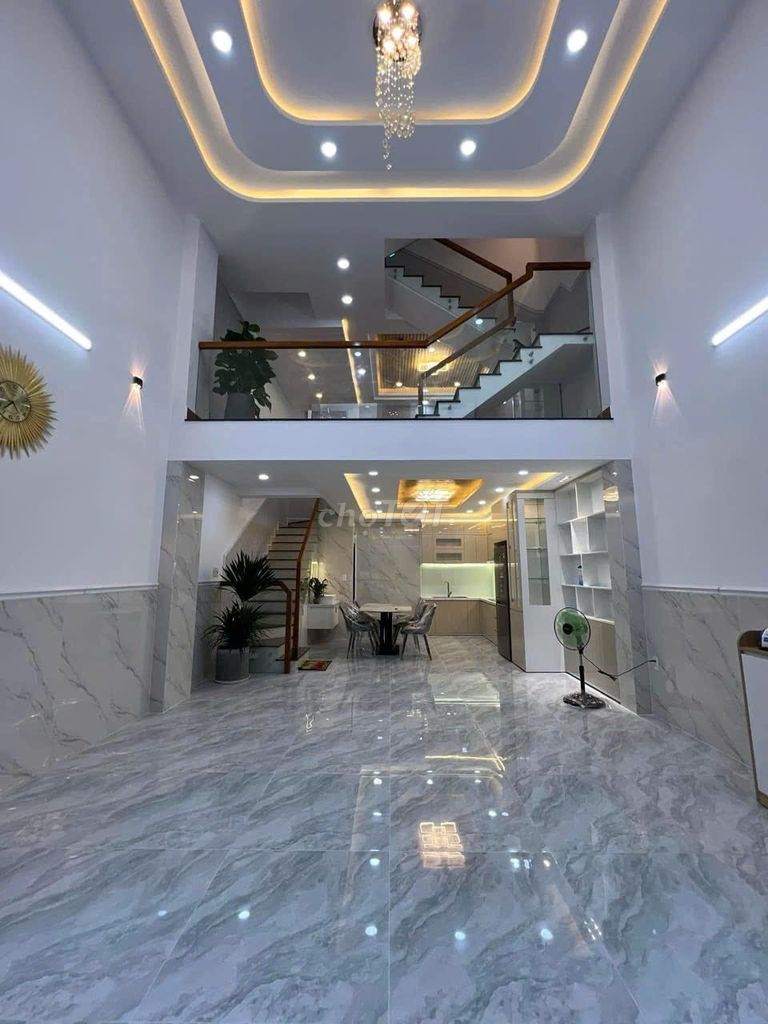 Rent one 107 B Cây Keo near Peace, P. Fun City, Q. Tân Phú