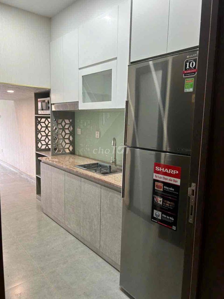 Rent Studio with a quarter of a square foot at 13 million.