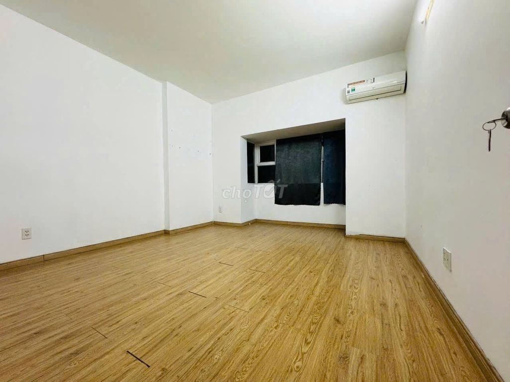 C/c metal centered-Trường Chinh (87 m2) 3 bedrooms, Koial 7 for 8 million a month