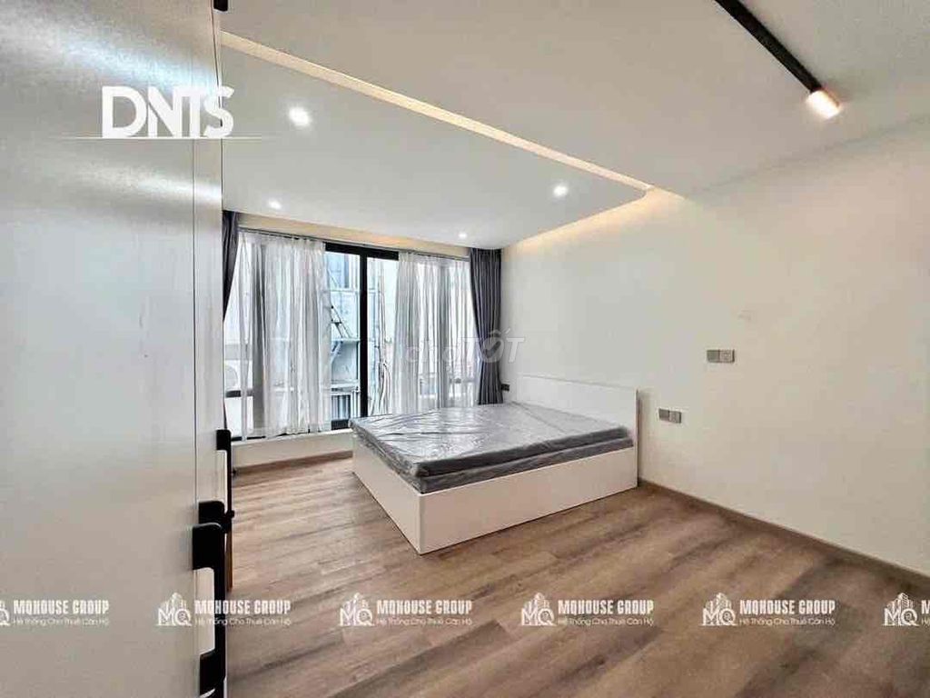 Rent a balcony studio full of luxury furniture downtown in District 1.