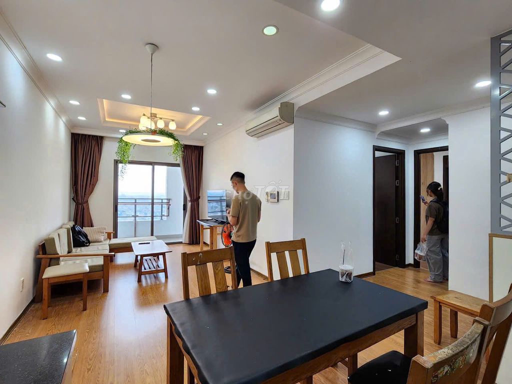 Nguyễn Văn Trỗi apartment, bedroom: 3 p sleep, full interior good, 17 million