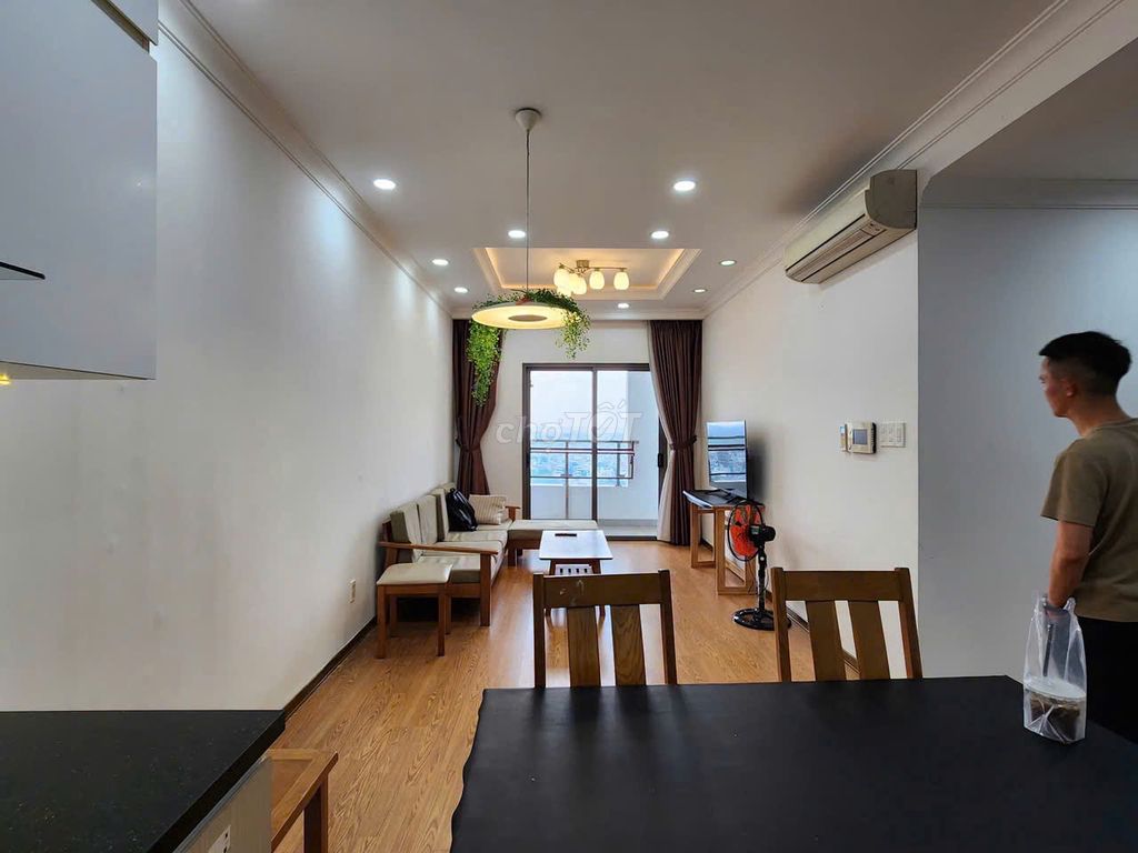 Nguyễn Văn Trỗi apartment, bedroom: 3 p sleep, full interior good, 17 million
