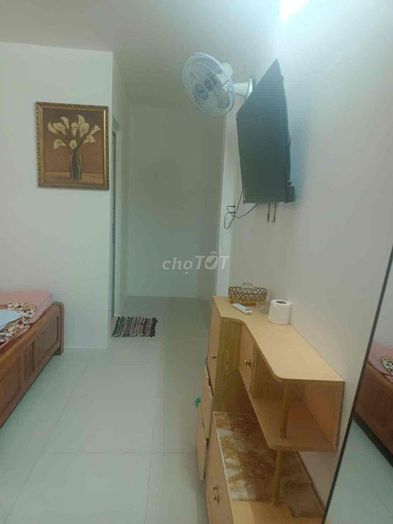 Rent a full interior inn