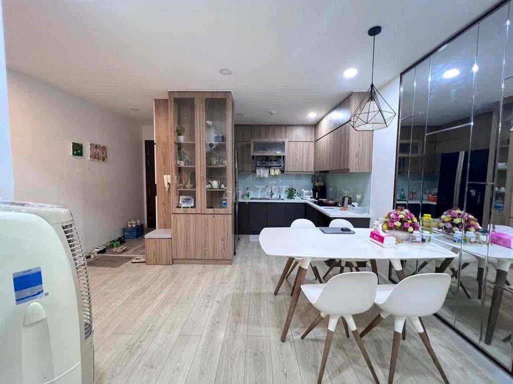 Renting Golden Mansion apartment 3 bedroom 2 95m2 toilets near ts